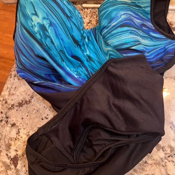 Miraclesuit Blue Pointe It's A Wrap One-Piece Swimsuit L38717 Size 6T - Picture 8 of 10